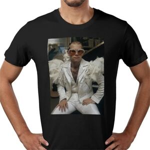 🎀2/$25🎀[B321] Men's Elton John Black Graphic Tee with Iconic Design, Size M